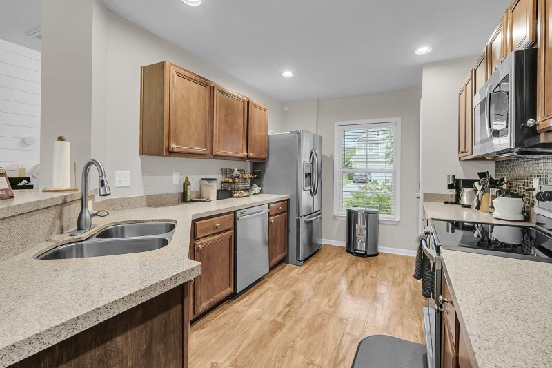 Property image 3 at 7002 Lanier Street, Hanahan, SC 29410