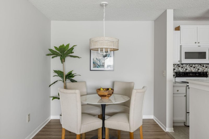 Property image 4 at 2011 N Highway 17 1800q, Mount Pleasant, SC 29466