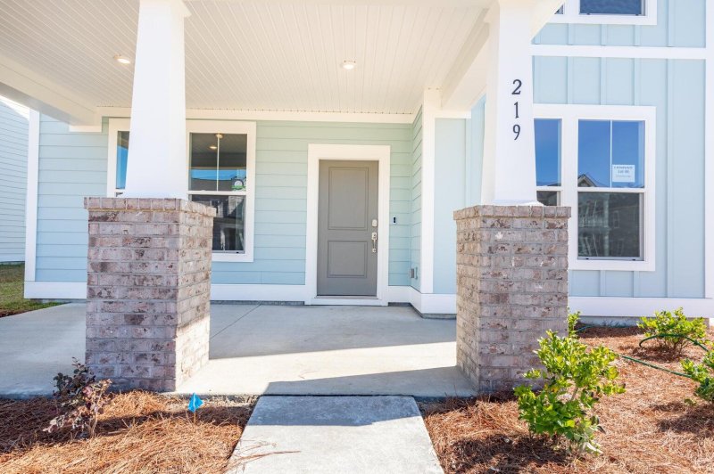 Property image 5 of 406 Richfield Way in Cane Bay Plantation, Summerville, SC 29486