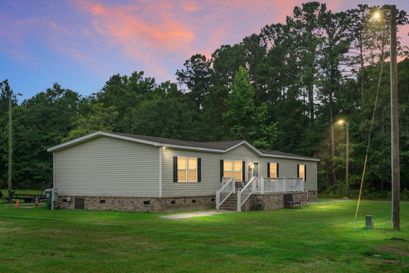 1051 Cooper Store Road