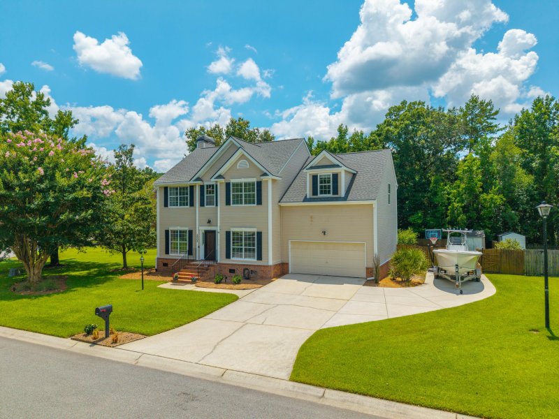 2005 Thornhill Drive