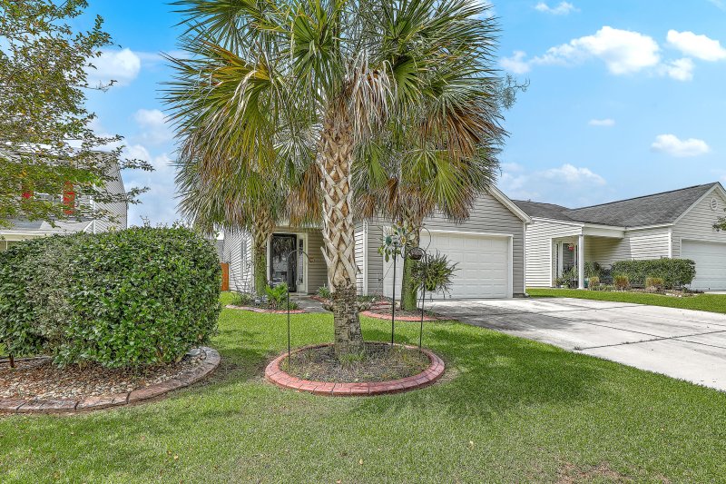 Property image 2 at 266 Coosawatchie Street, Summerville, SC 29485