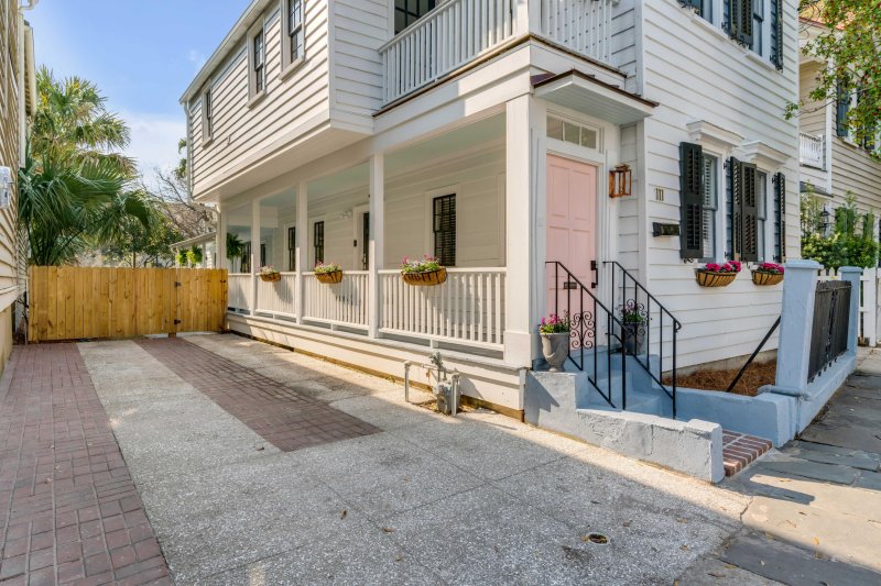 Property image 2 at 111 Smith Street, Charleston, SC 29403