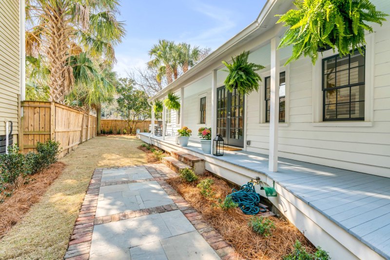 Property image 3 at 111 Smith Street, Charleston, SC 29403