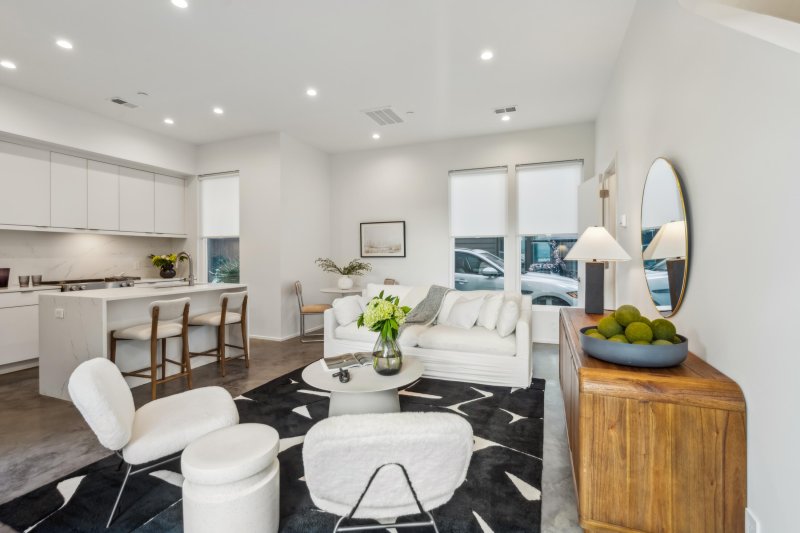 Property image 5 at 786 Rutledge Avenue C, Charleston, SC 29403