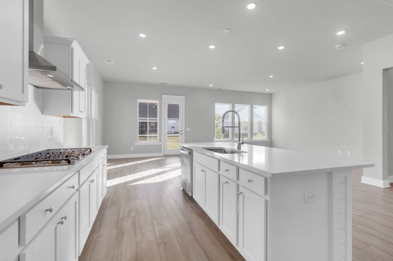 Property image 5 of 402 Parish Farms Drive in Carnes Crossroads, Summerville, SC 29486