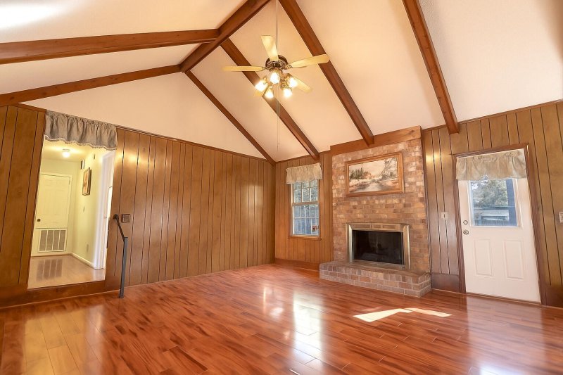 Property image 5 of 902 Knee Pines Court in Tall Pines, Ladson, SC 29456