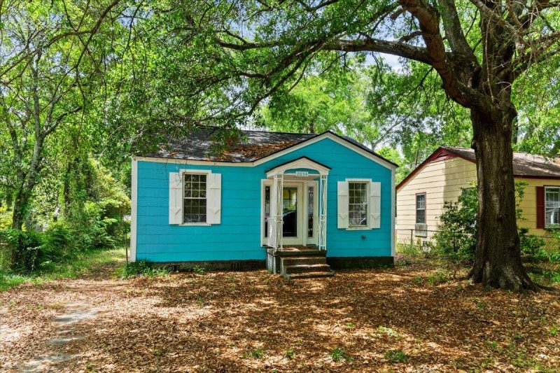 Property image 3 of 2654 Harvey Avenue in Dorchester Terrace, North Charleston, SC 29405