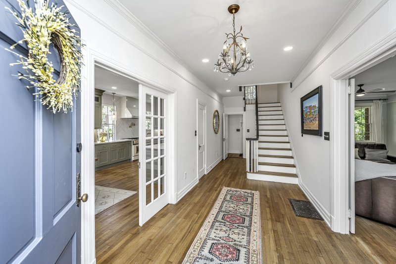 Property image 4 of 88 Smith Street in Harleston Village, Charleston, SC 29401