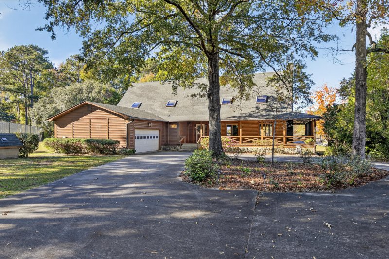 St. Julien, Eutawville community