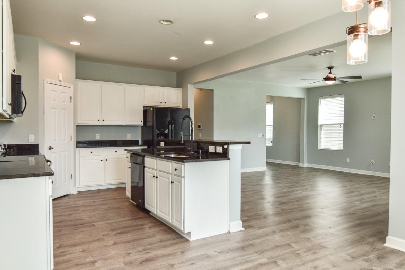 Property image 5 of 1621 Eider Down Drive in Drakesborough, Summerville, SC 29483