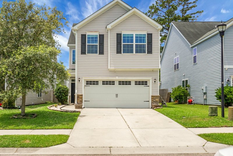 8921 Skipping Rock Lane