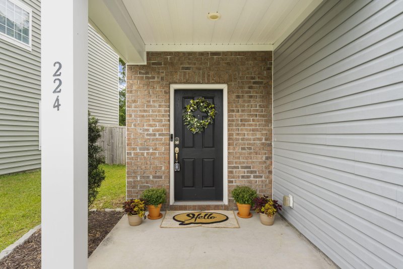 Property image 2 of 224 Lazy River Lane in Moss Grove Plantation, Moncks Corner, SC 29461