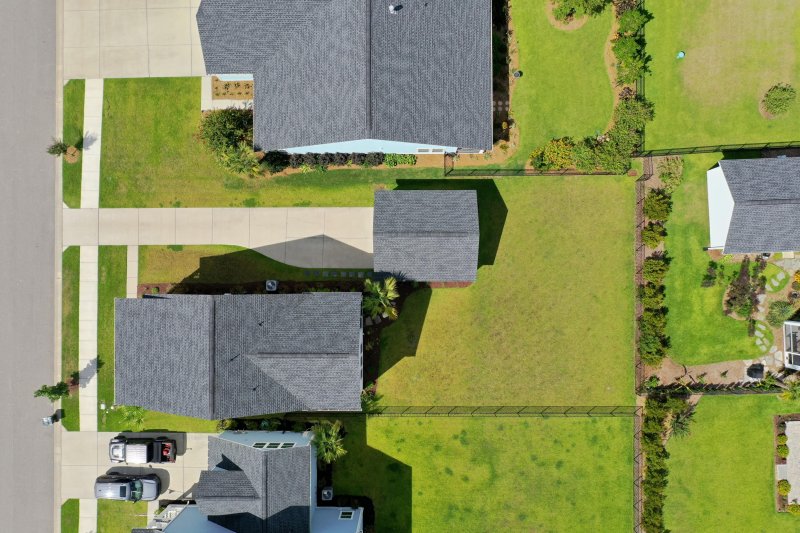 Property image 2 of 2536 Hatch Drive in Stonoview, Johns Island, SC 29455