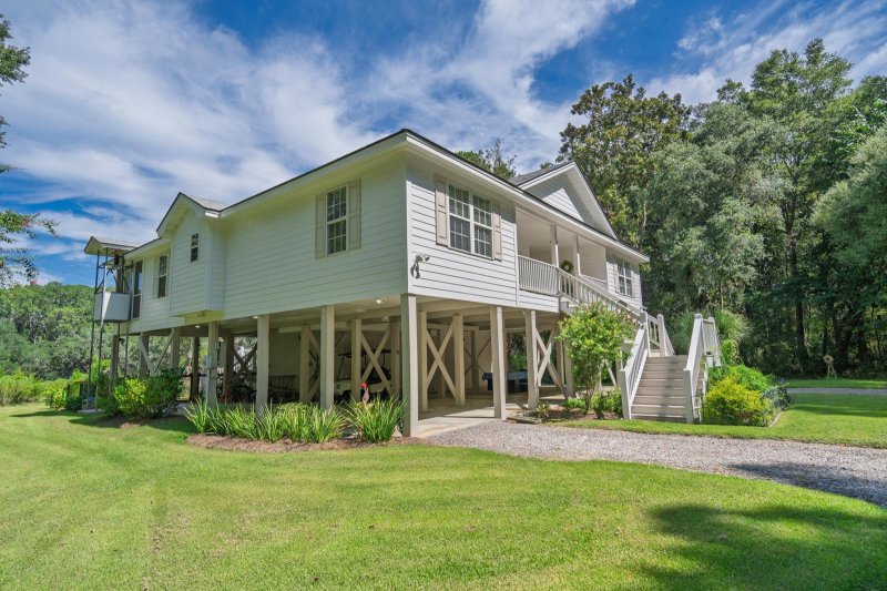 Property image 4 at 8346 Chisolm Plantation Road, Edisto Island, SC 29438