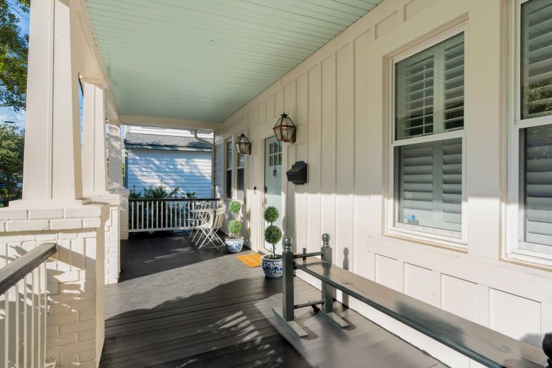 Property image 4 of 814 Rutledge Avenue in Wagener Terrace, Charleston, SC 29403