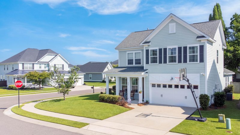 Property image 3 at 422 Ambergate Lane, Moncks Corner, SC 29461