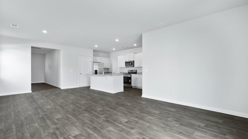 Property image 5 of 301 Watersglen Drive in Cane Bay Plantation, Summerville, SC 29486