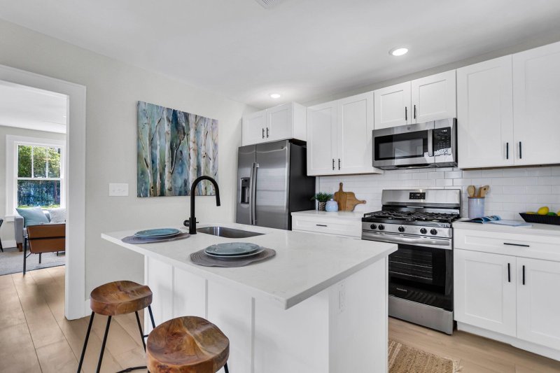 Property image 4 at 2949 Alabama Drive, North Charleston, SC 29405