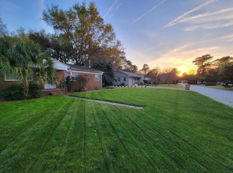 1749 Lady Ashley Street