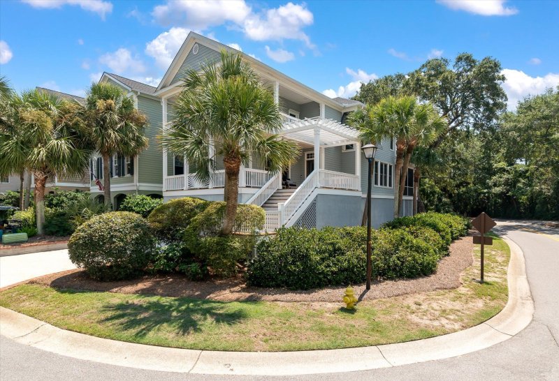 Property image 2 of 5 Morgans Cove Court in Wild Dunes, Isle of Palms, SC 29451