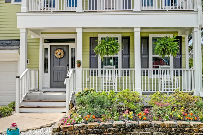 Property image 2 of 149 Daniels Ridge Drive in The Bluffs at Ashley River, Summerville, SC 29485