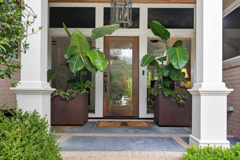 Property image 3 of 1031 Lakeview Drive in The Groves, Mount Pleasant, SC 29464