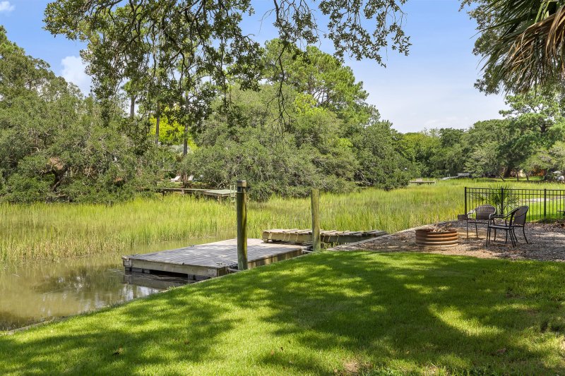 Property image 3 of 1026 Fort Sumter Drive in Lawton Bluff, Charleston, SC 29412