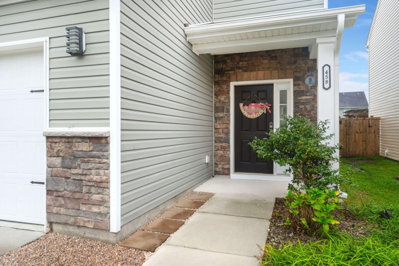 Property image 4 of 458 Whispering Breeze Lane in Cane Bay Plantation, Summerville, SC 29486