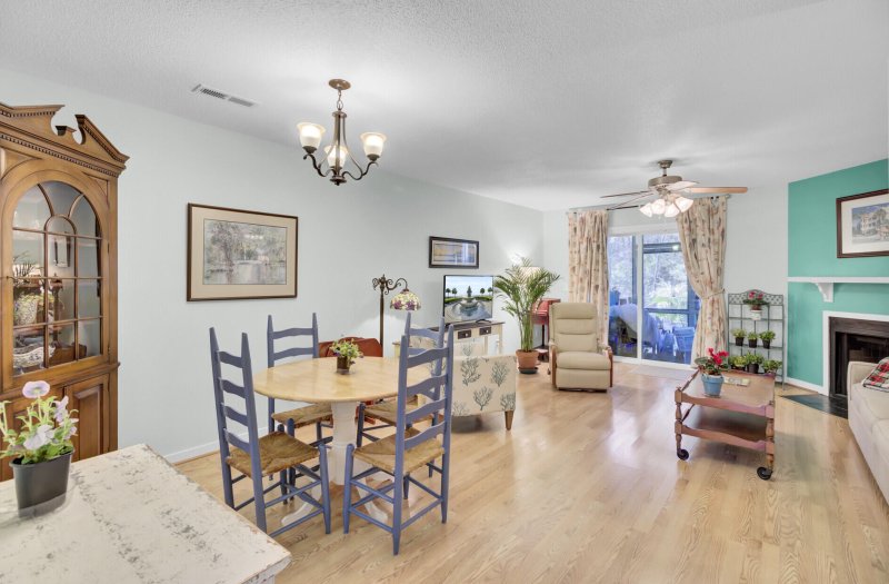 Property image 5 of 2757 Jobee Drive 1101 in Ashleytowne Village, Charleston, SC 29414