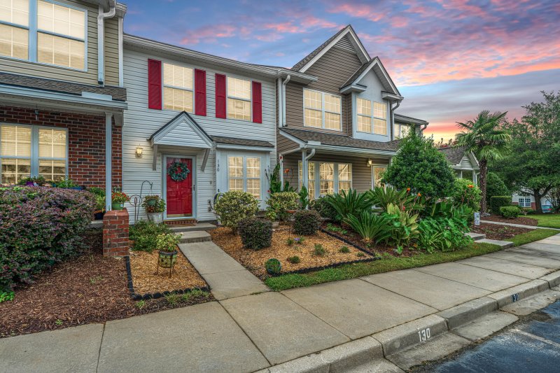 Property image 2 of 130 Hornby Circle in Persimmon Hill Townhouses, Goose Creek, SC 29445