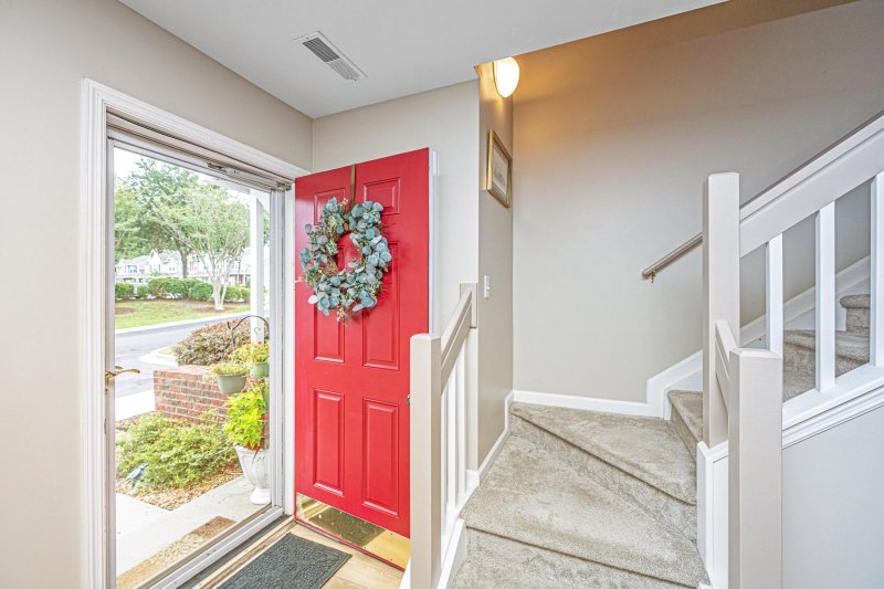 Property image 5 of 130 Hornby Circle in Persimmon Hill Townhouses, Goose Creek, SC 29445