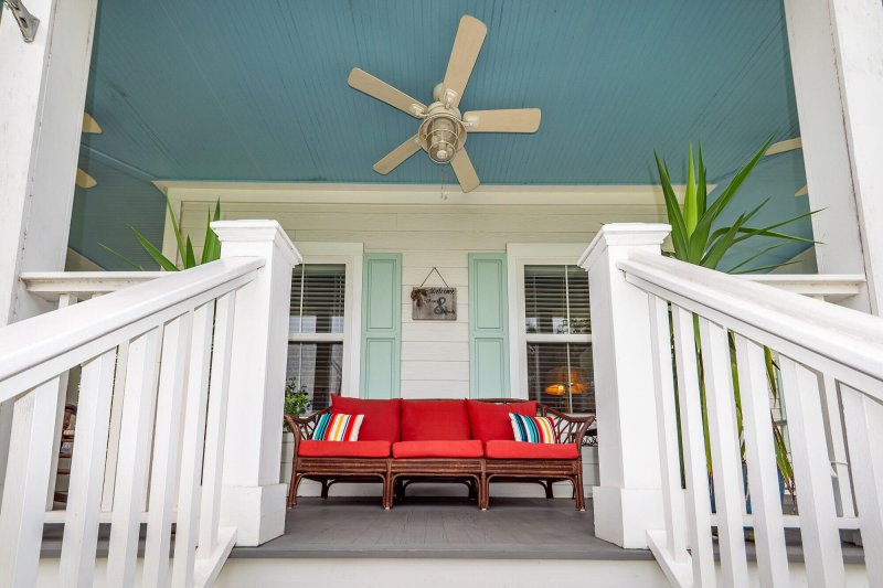 Property image 4 of 4195 St Johns Avenue in Edgewood, North Charleston, SC 29405