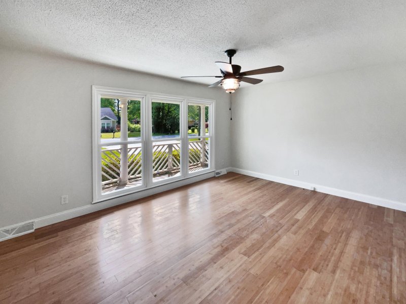 Property image 3 at 102 Rebellion Road, Summerville, SC 29483