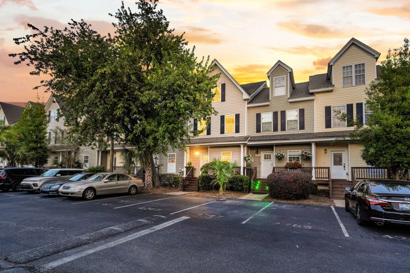 Property image 3 of 4763 Arco Lane Lane in Lake Palmetto, North Charleston, SC 29418