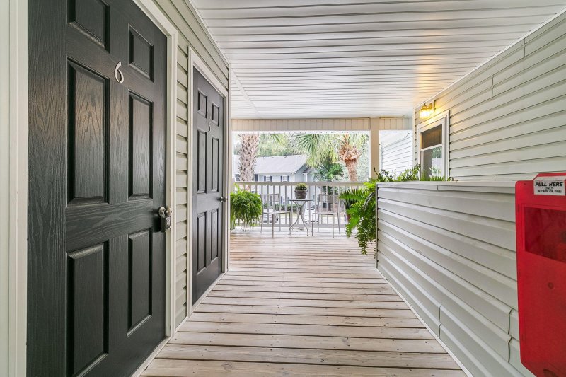 Property image 3 at 1306 Grove Park Drive, Charleston, SC 29414