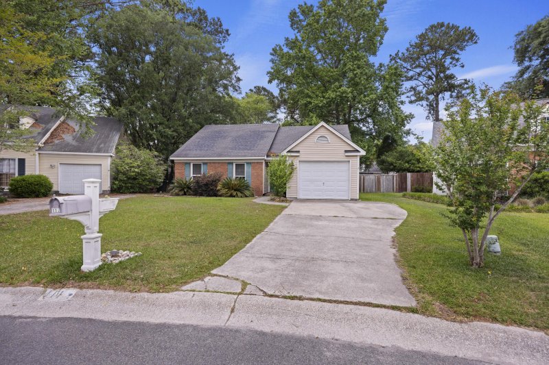Property image 3 of 111 Macfarren Lane in Summerville Place, Summerville, SC 29485