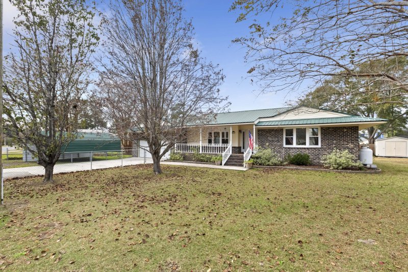 402 Chippendale Lane