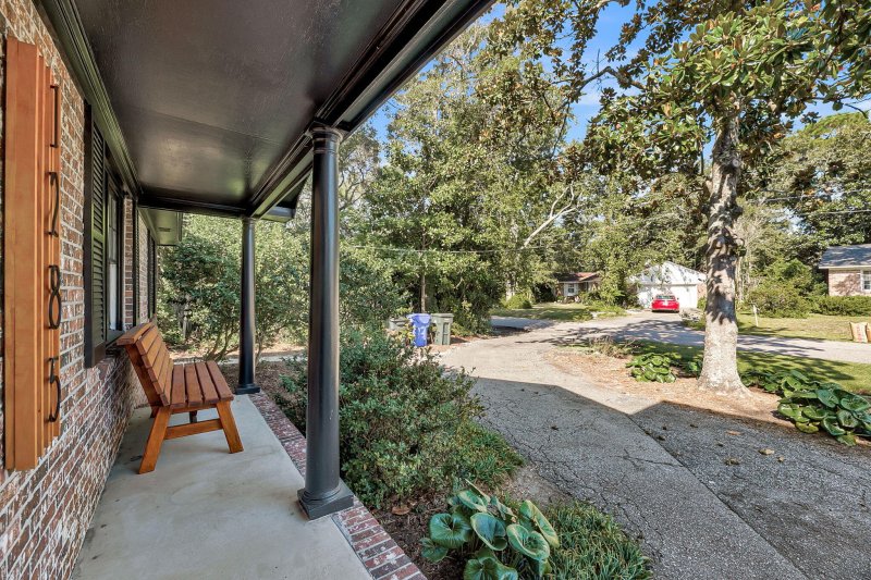 Property image 3 of 1285 Camerton Street in Charlestowne Est, Charleston, SC 29407