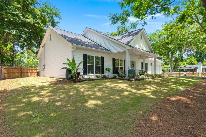 Property image 3 of 1024 Greenhill Road in Royal, Charleston, SC 29412
