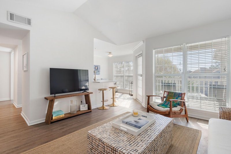 Property image 2 of 700 Daniel Ellis Drive 5303 in The Peninsula Condominiums, James Island, SC 29412