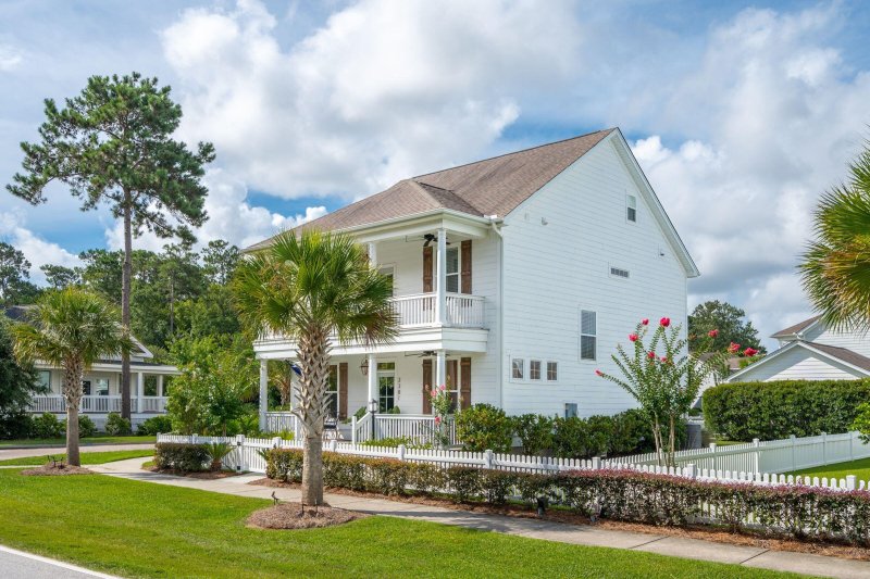 Property image 2 of 3381 Stockdale Street in Park West, Mount Pleasant, SC 29466