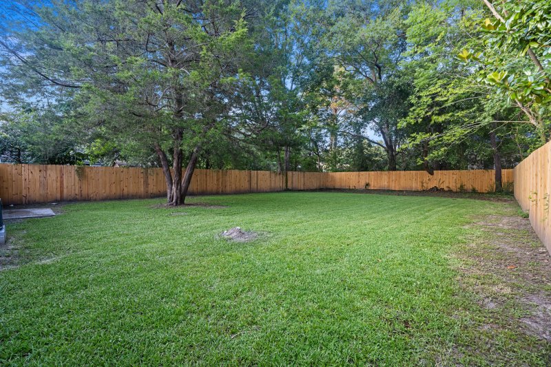 Property image 4 at 820 White Oak Drive, Charleston, SC 29407
