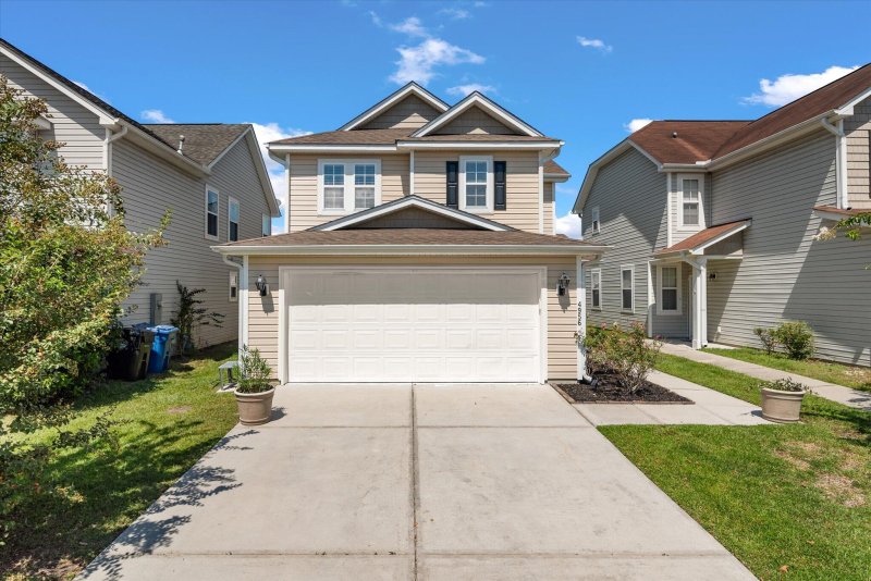 Property image 2 of 4956 Bishop Green Lane in Charleston Park, North Charleston, SC 29420