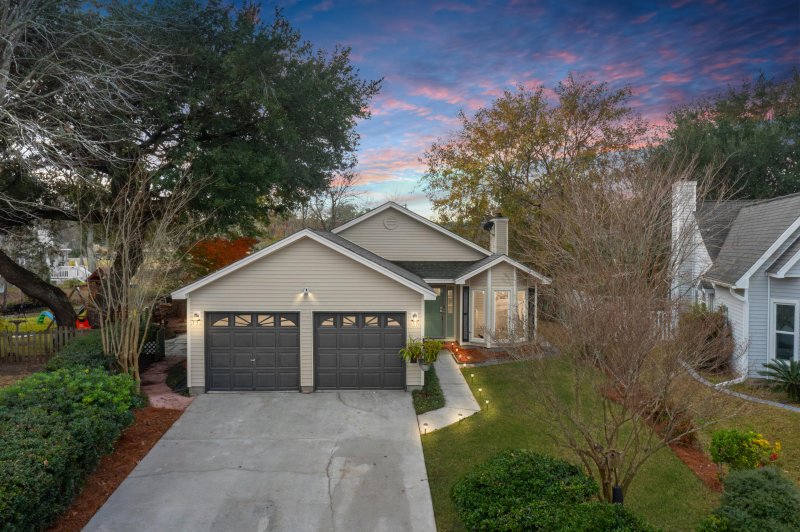 3 Stutz Court