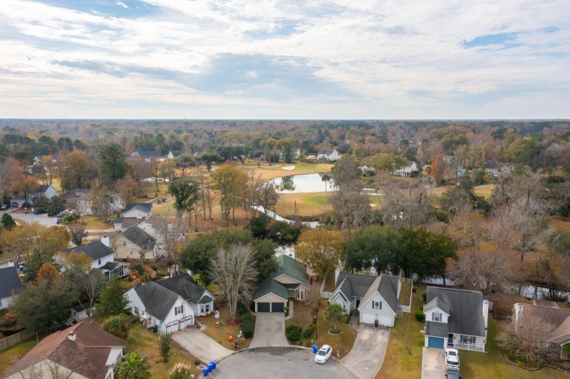 Property image 4 at 3 Stutz Court, Charleston, SC 29414