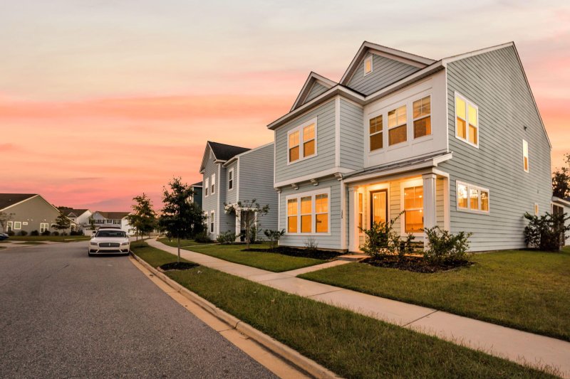 125 Trumpet Vine Drive