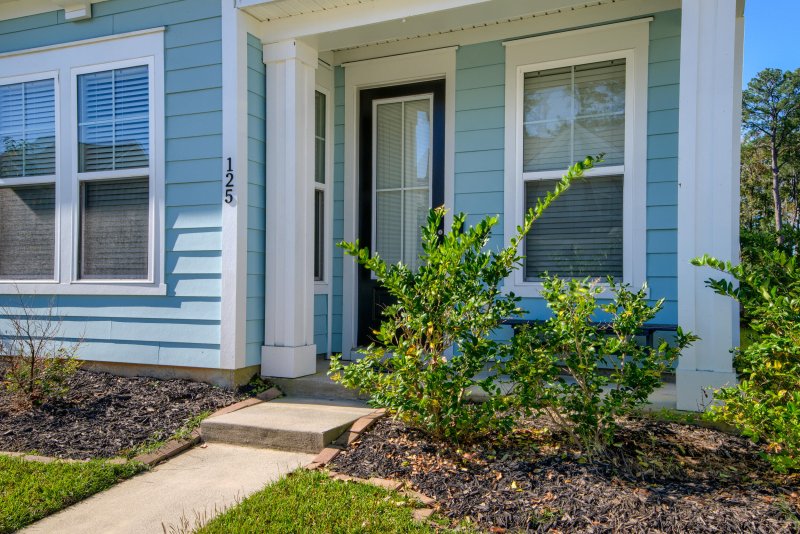 Property image 2 of 125 Trumpet Vine Drive in The Ponds, Summerville, SC 29483