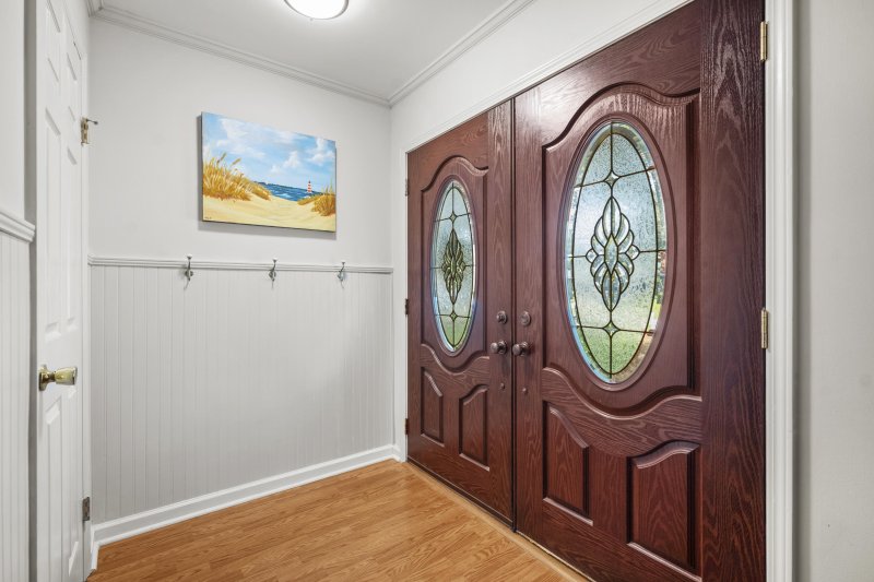 Property image 3 at 812 Farnham Road, Charleston, SC 29412