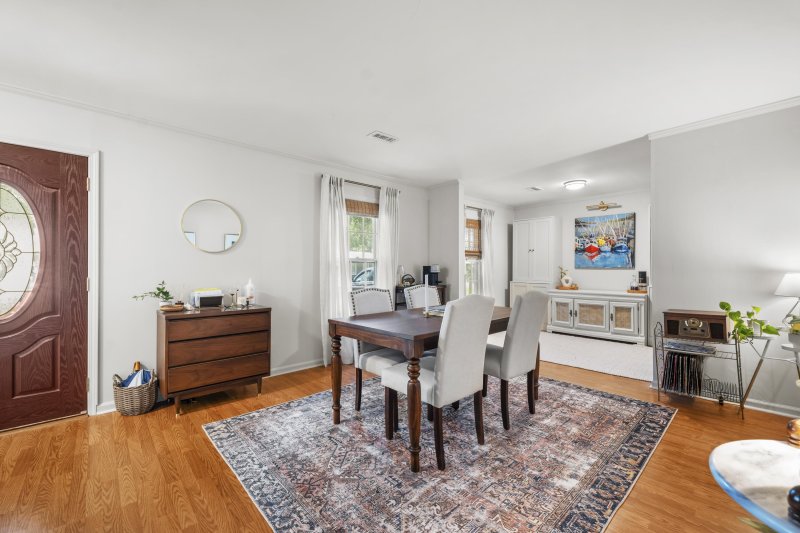 Property image 4 at 812 Farnham Road, Charleston, SC 29412